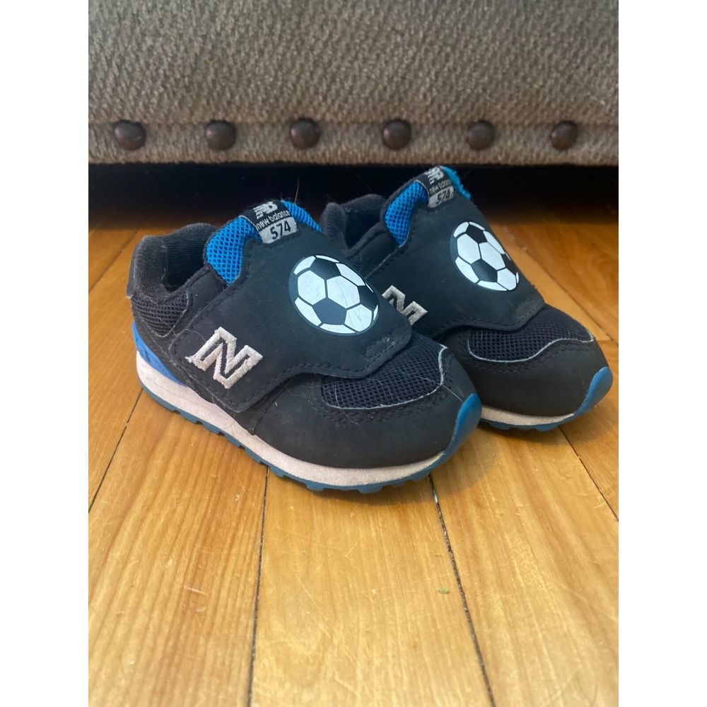 New Balance 574 Toddler Black/Teal/White Soccer Sneaker Size 6M. F12‎